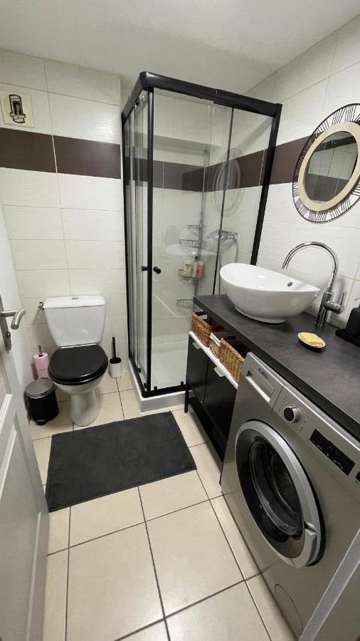 Apartament Addis Salon-de-Provence Zewnętrze zdjęcie